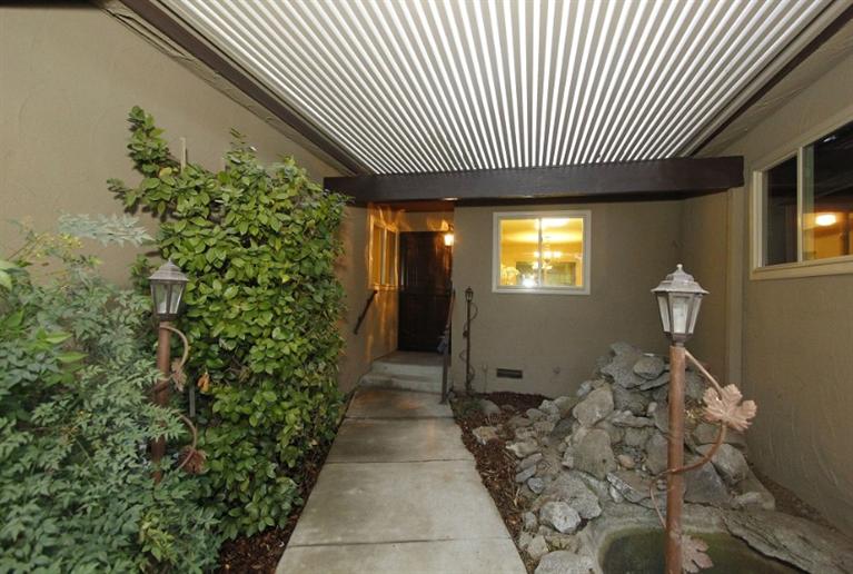 375 W Antonio Dr, Clovis, CA 93612 photo 1