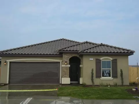 468 Ficklin Dr, Madera, CA 93637 photo 1