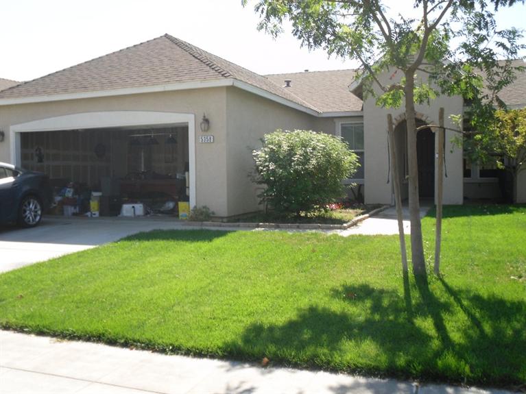 5358 E Lorena, Fresno, CA 93727 photo 1