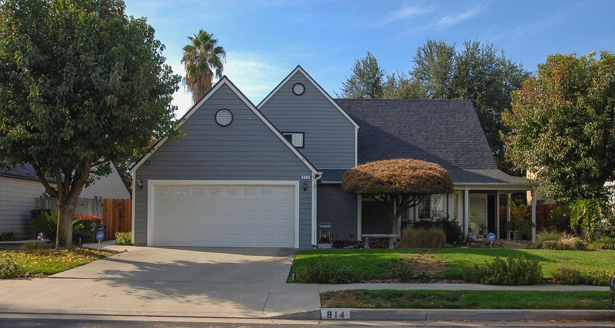 814 N Chapel Hill Ave, Clovis, CA 93611 photo 1