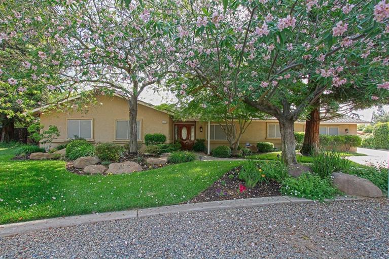 41225 Pomegranate Ct, Madera, CA 93636 photo 1
