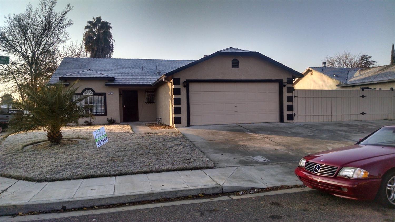 664 Chestnut Ave, Madera, CA 93637 photo 1