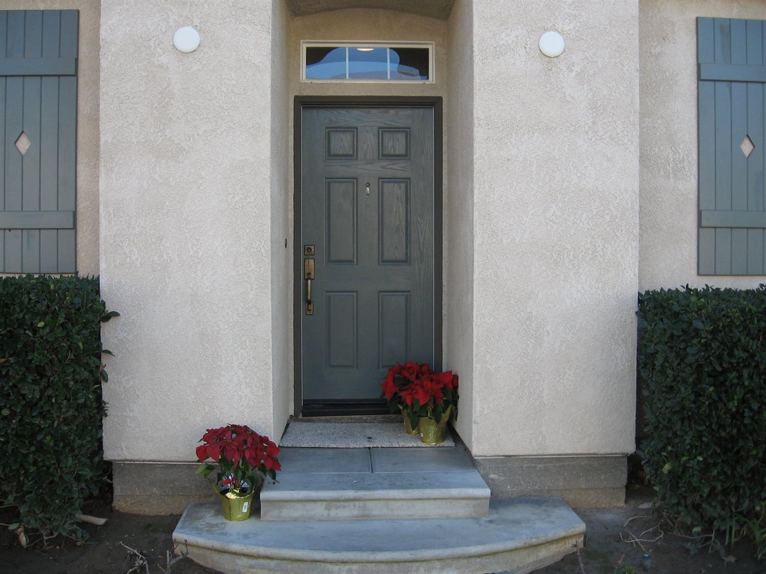 1708 Glen Dunbar Ln, Clovis, CA 93619 photo 1