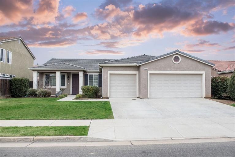 2663 Scott Ave, Clovis, CA 93611 photo 1