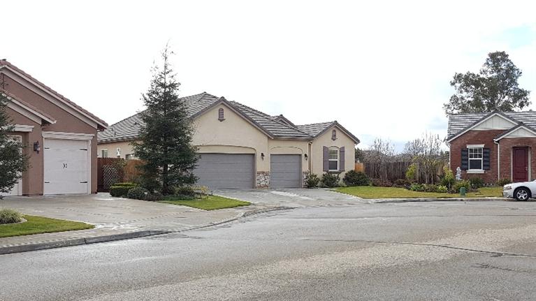 1986 Buckingham Ave, Clovis, CA 93611 photo 1