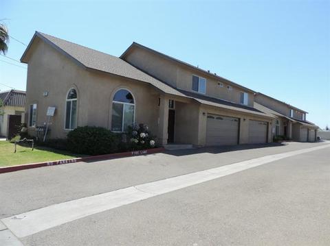 1202 Jefferson Ave, Clovis, CA 93612 photo 1