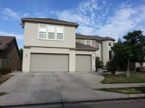 2572 Whitmore Ave, Clovis, CA 93619 photo 1
