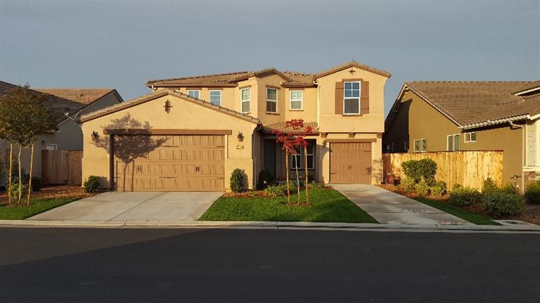 1724 N Chesterfield Ln, Clovis, CA 93619 photo 1
