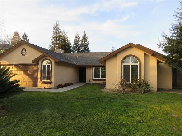 15848 Orchard Ave, Kerman, CA 93630 photo 1