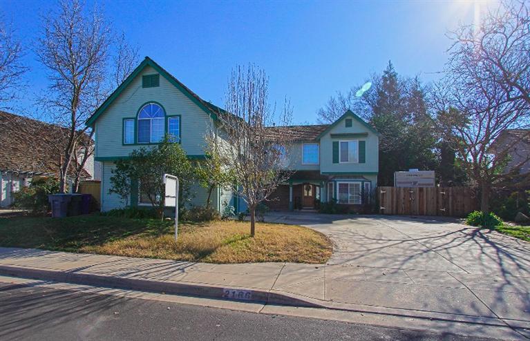 2166 Morris Ave, Clovis, CA 93611 photo 1