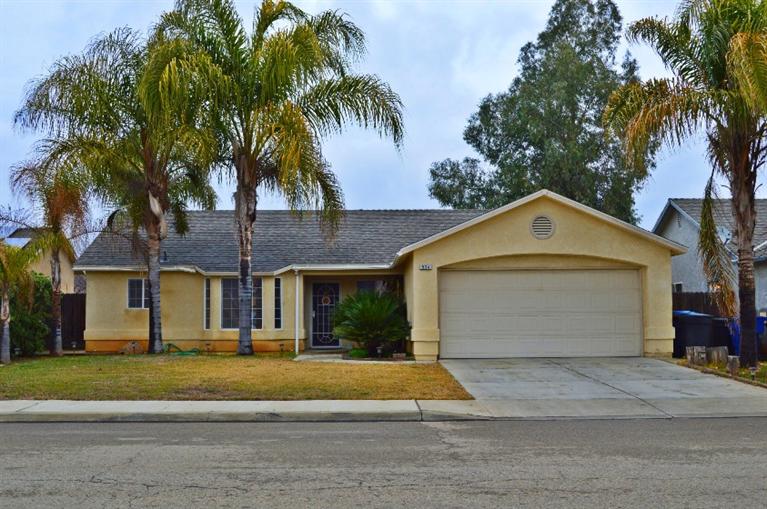 534 7th St, Sanger, CA 93657 photo 1