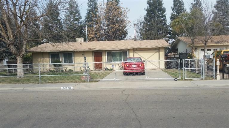 14560 W D St, Kerman, CA 93630 photo 1