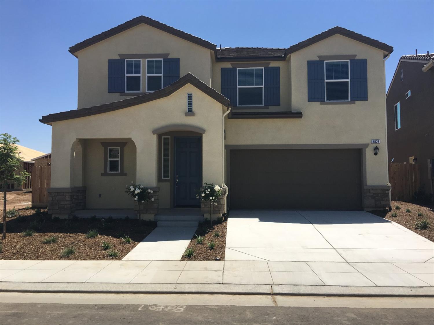 3826 Bellaire Ave, Clovis, CA 93619 photo 1