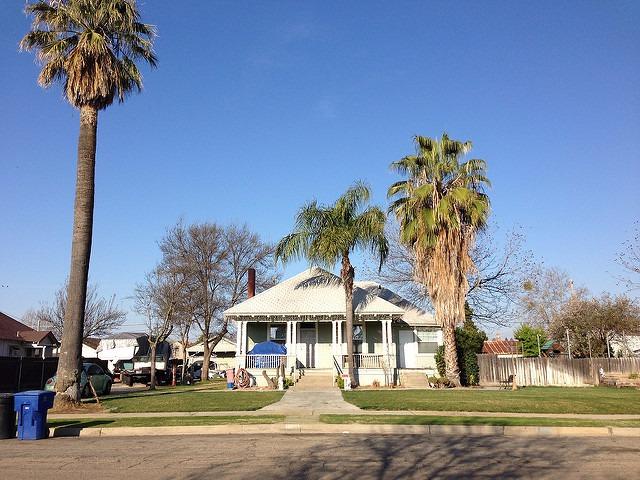 519 West Ave, Sanger, CA 93657 photo 1