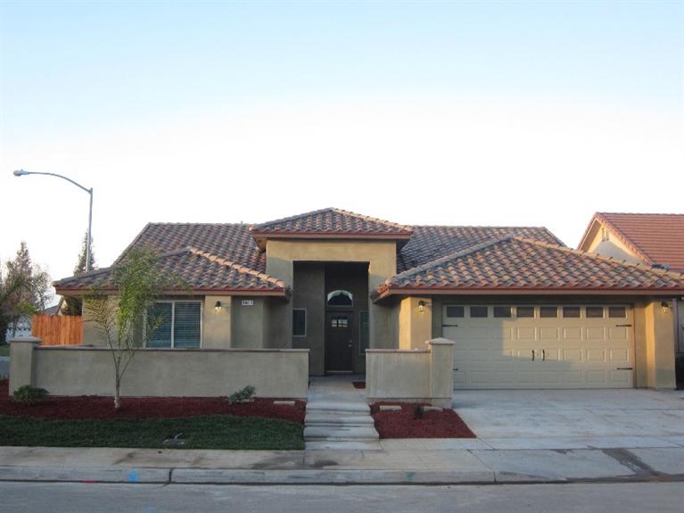 3409 Summer Ln, Madera, CA 93637 photo 1