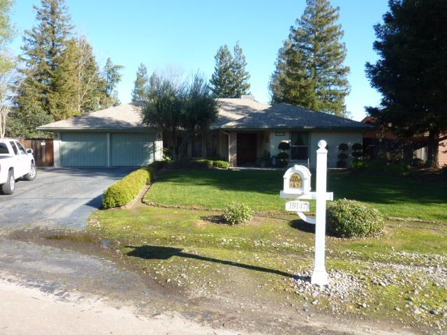 19147 Panoramic Dr, Madera, CA 93638 photo 1