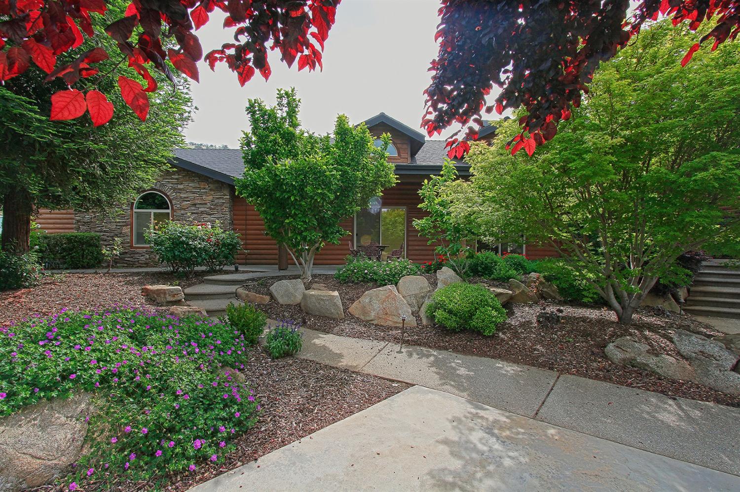 18021 Tollhouse Rd, Clovis, CA 93619 photo 1