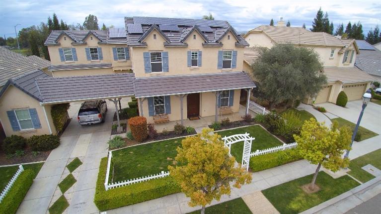 1921 Serena Ave, Clovis, CA 93619 photo 1