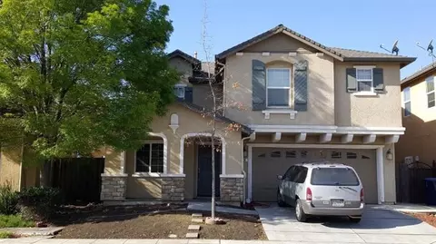 996 Papaya St, Madera, CA 93638 photo 1