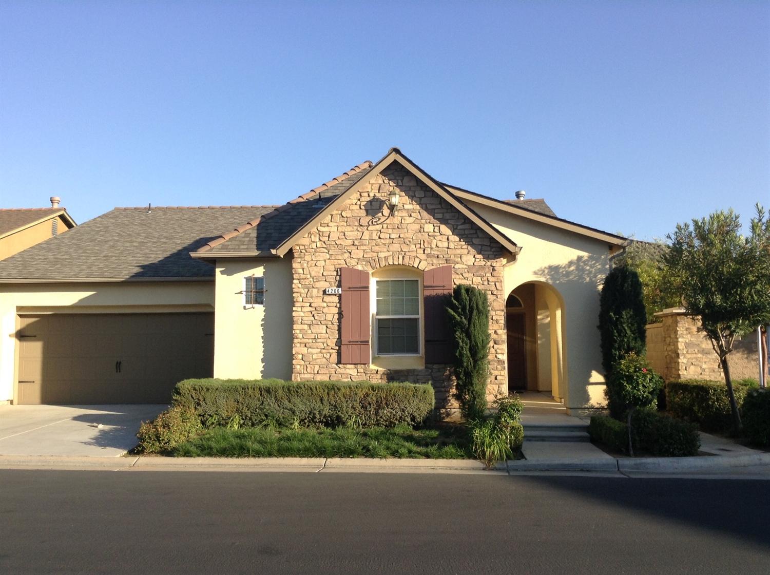 4206 Prescott Ln, Clovis, CA 93619 photo 1