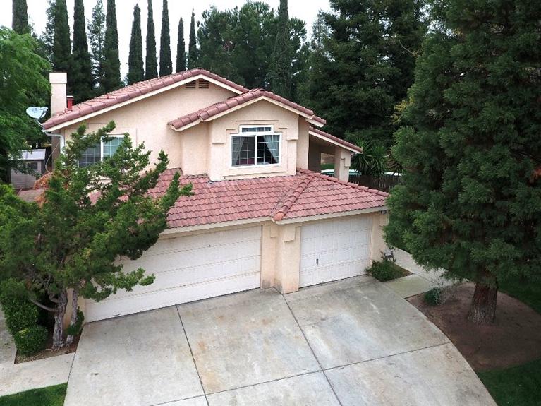 715 Filbert, Clovis, CA 93611 photo 1