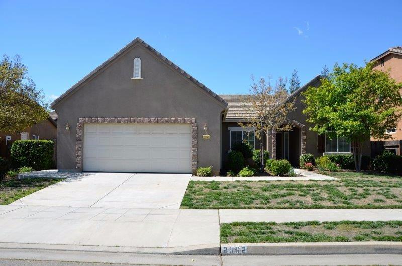 2962 Maine Ave, Clovis, CA 93619 photo 1