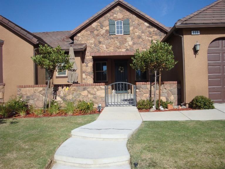 968 Blackwood Ave, Clovis, CA 93619 photo 1