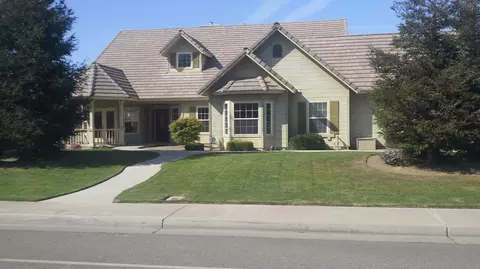 15704 W Kearney Blvd, Kerman, CA 93630 photo 1