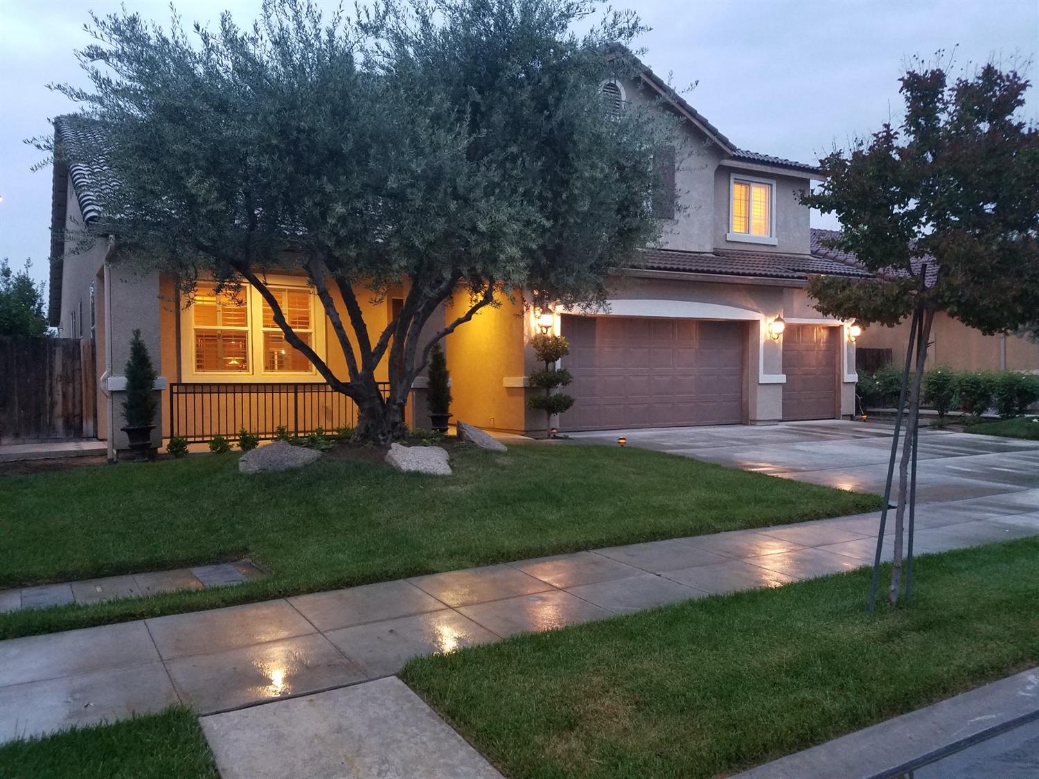 715 Serena Ave, Clovis, CA 93619 photo 1