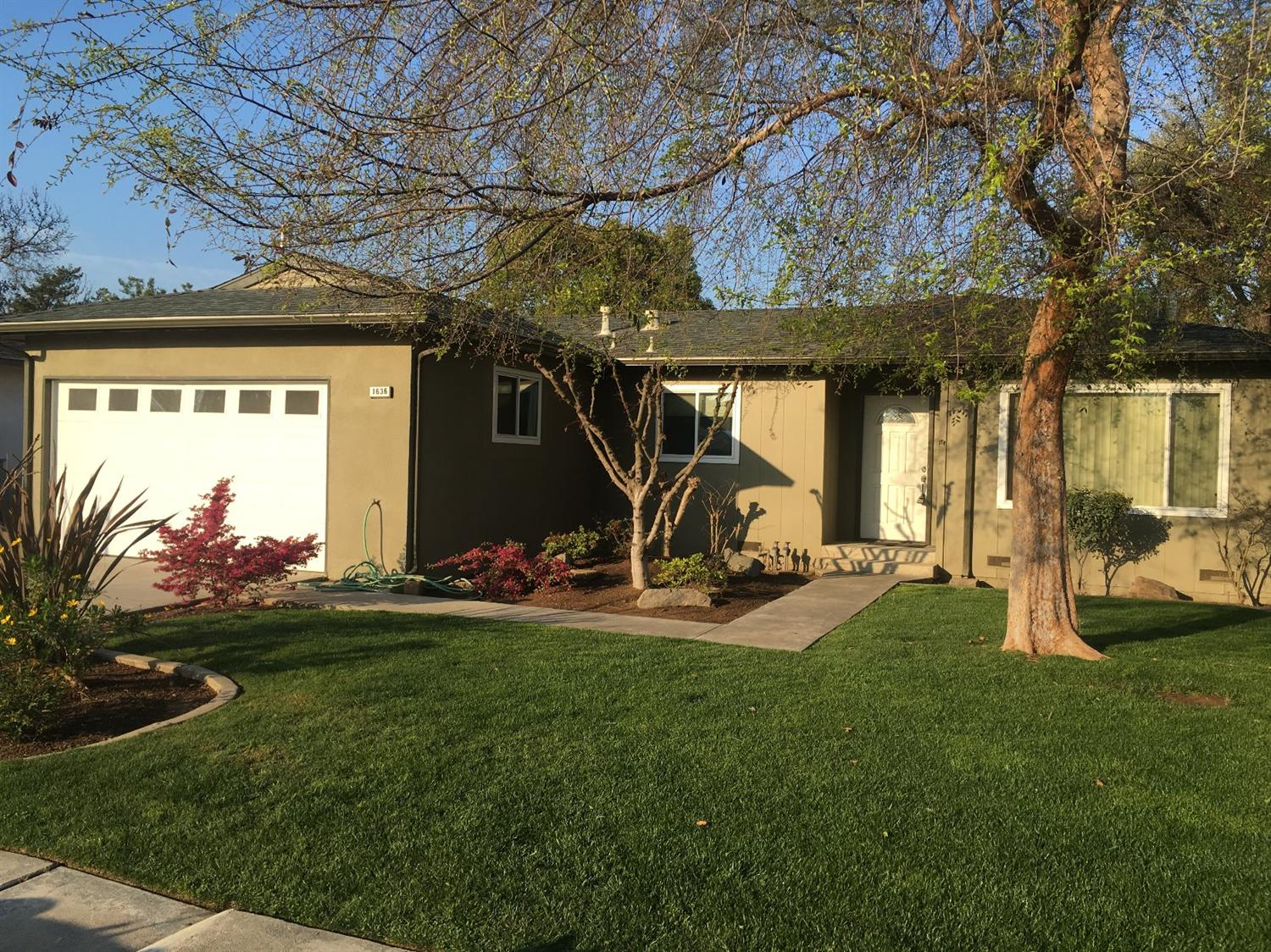 1636 Shirley Ave, Clovis, CA 93611 photo 1