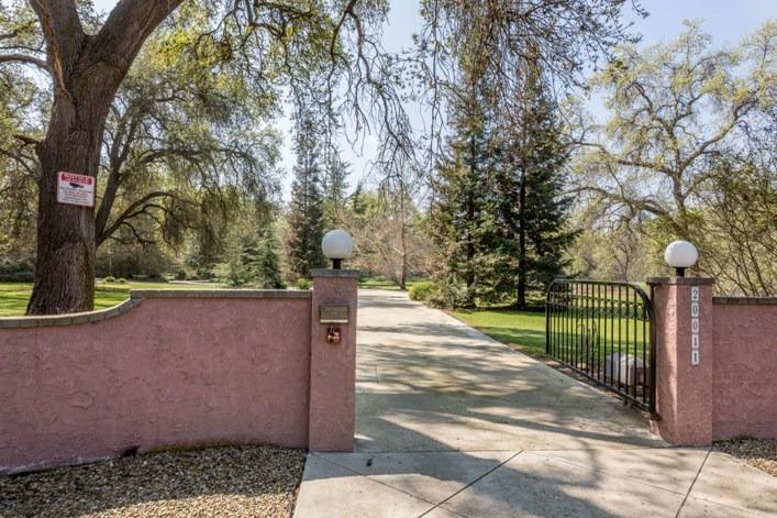 20011 E Weldon Ave, Sanger, CA 93657 photo 1