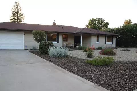 11830 Cranberry Rd, Madera, CA 93636 photo 1