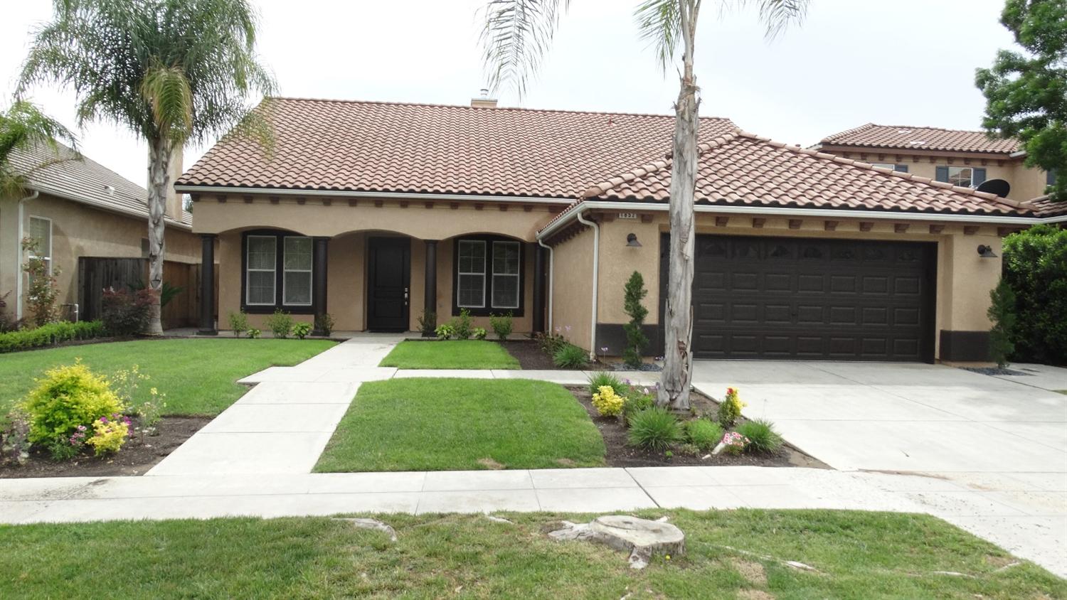 1852 Everglade Ave, Clovis, CA 93619 photo 1