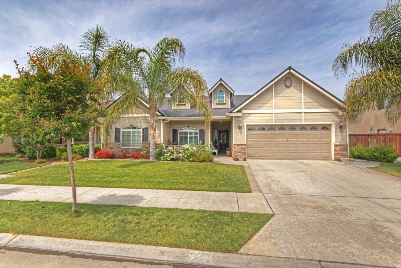 641 Lester Ave, Clovis, CA 93619 photo 1