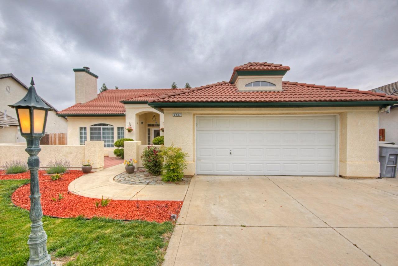 2747 Browning Ave, Clovis, CA 93611 photo 1