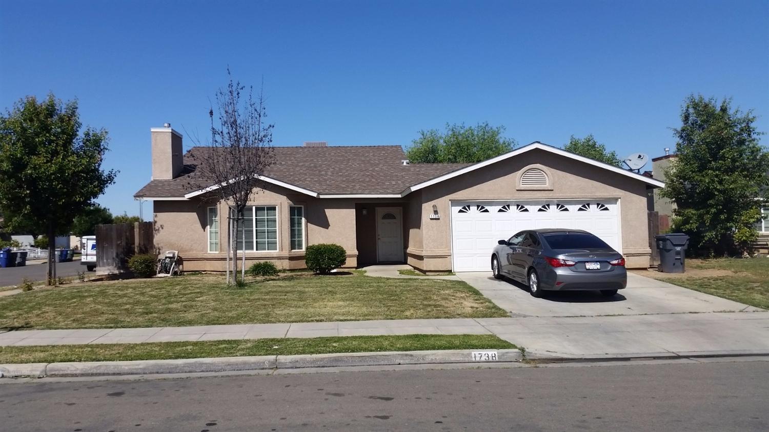 1738 Truman Dr, Madera, CA 93638 photo 1