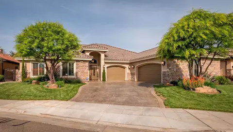60 Gateway Ave, Clovis, CA 93612 photo 1