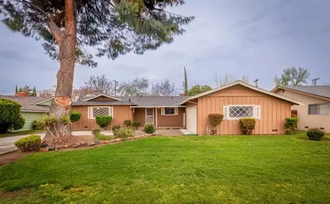 1909 Paul Ave, Madera, CA 93637 photo 1