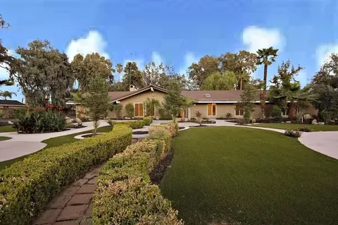 973 N Locan Ave, Clovis, CA 93619 photo 1