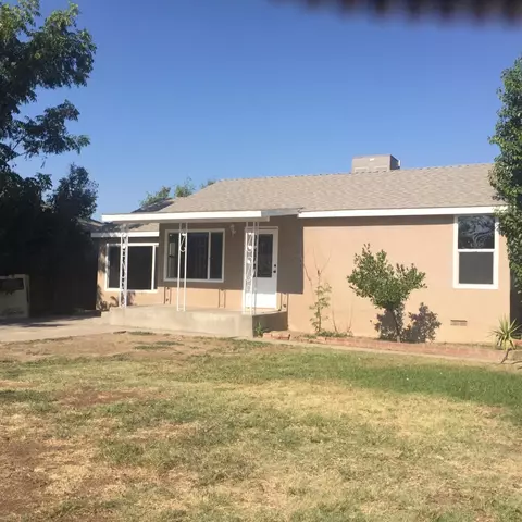 920 Cutting St, Madera, CA 93638 photo 1