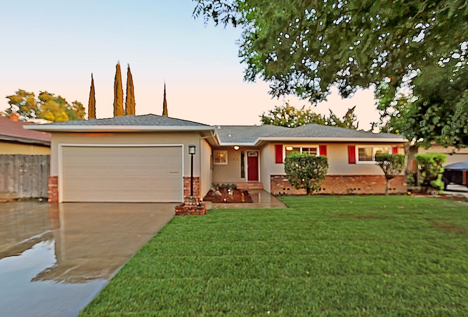 1473 E Sample Ave, Fresno, CA 93710 photo 1