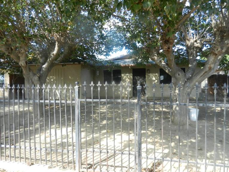16752 7th St, Huron, CA 93234 photo 1