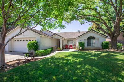2552 Mesa Ave, Clovis, CA 93611 photo 1
