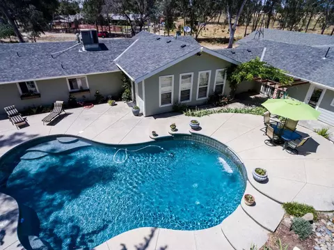 17345 Monreal Rd, Madera, CA 93636 photo 1