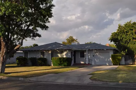 521 Fairview Ave, Madera, CA 93637 photo 1