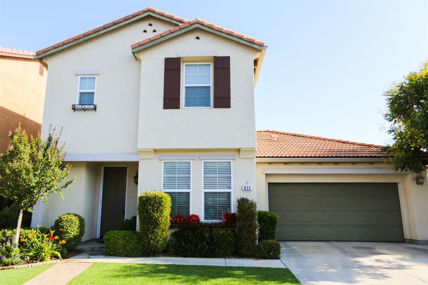 833 Monet Ln, Clovis, CA 93619 photo 1