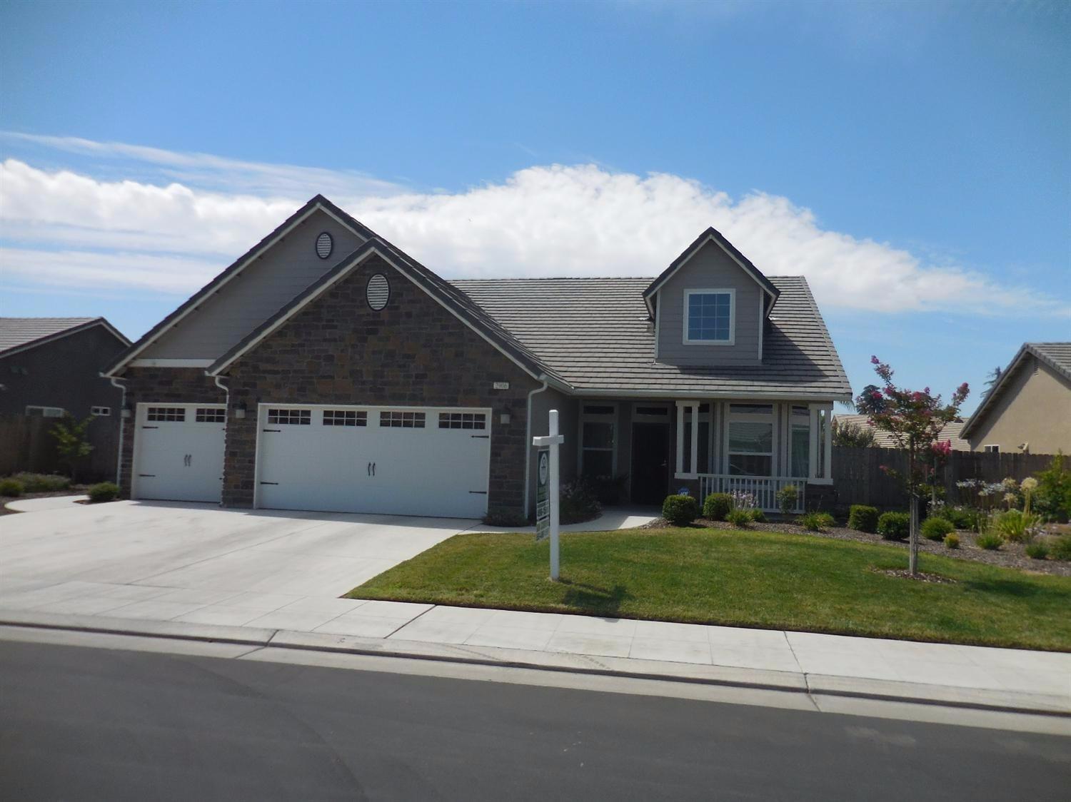 2906 Sierra Madre Ave, Clovis, CA 93611 photo 1