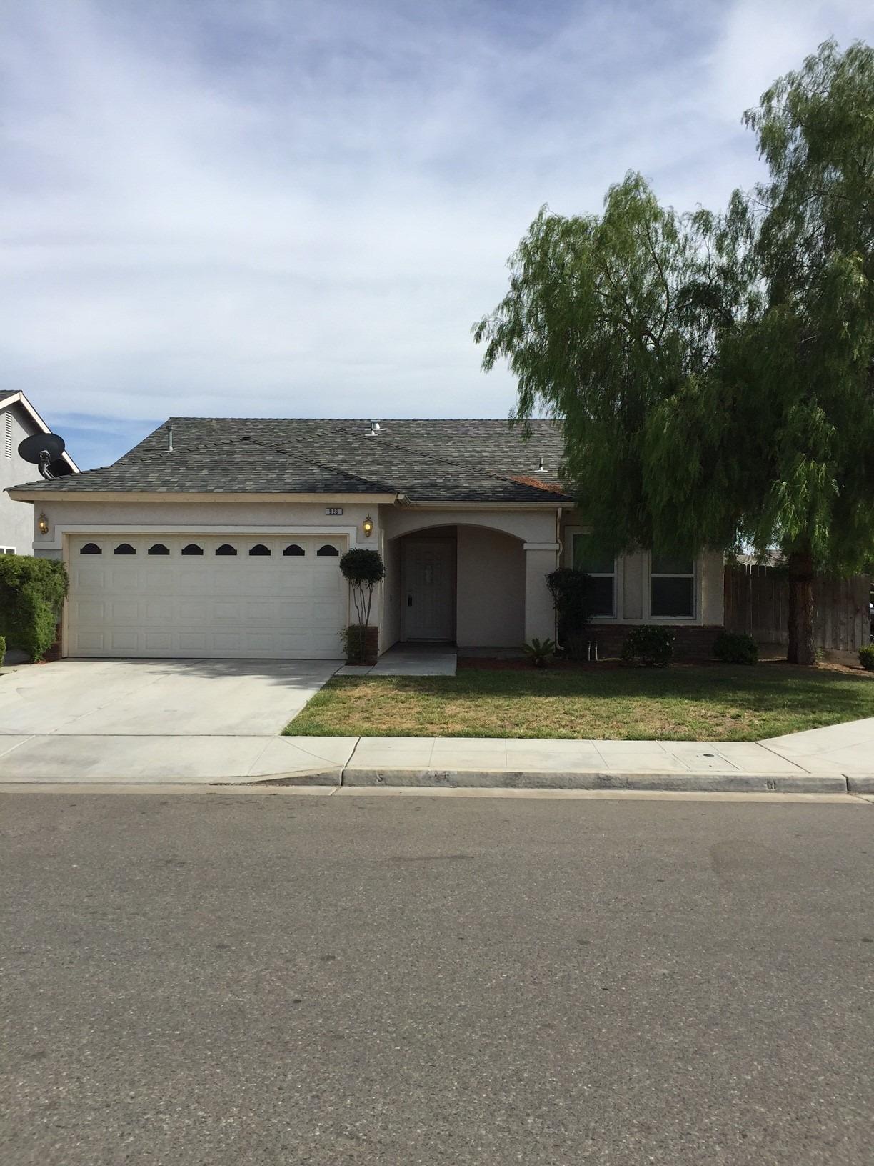 926 Perkins Rd, Madera, CA 93637 photo 1