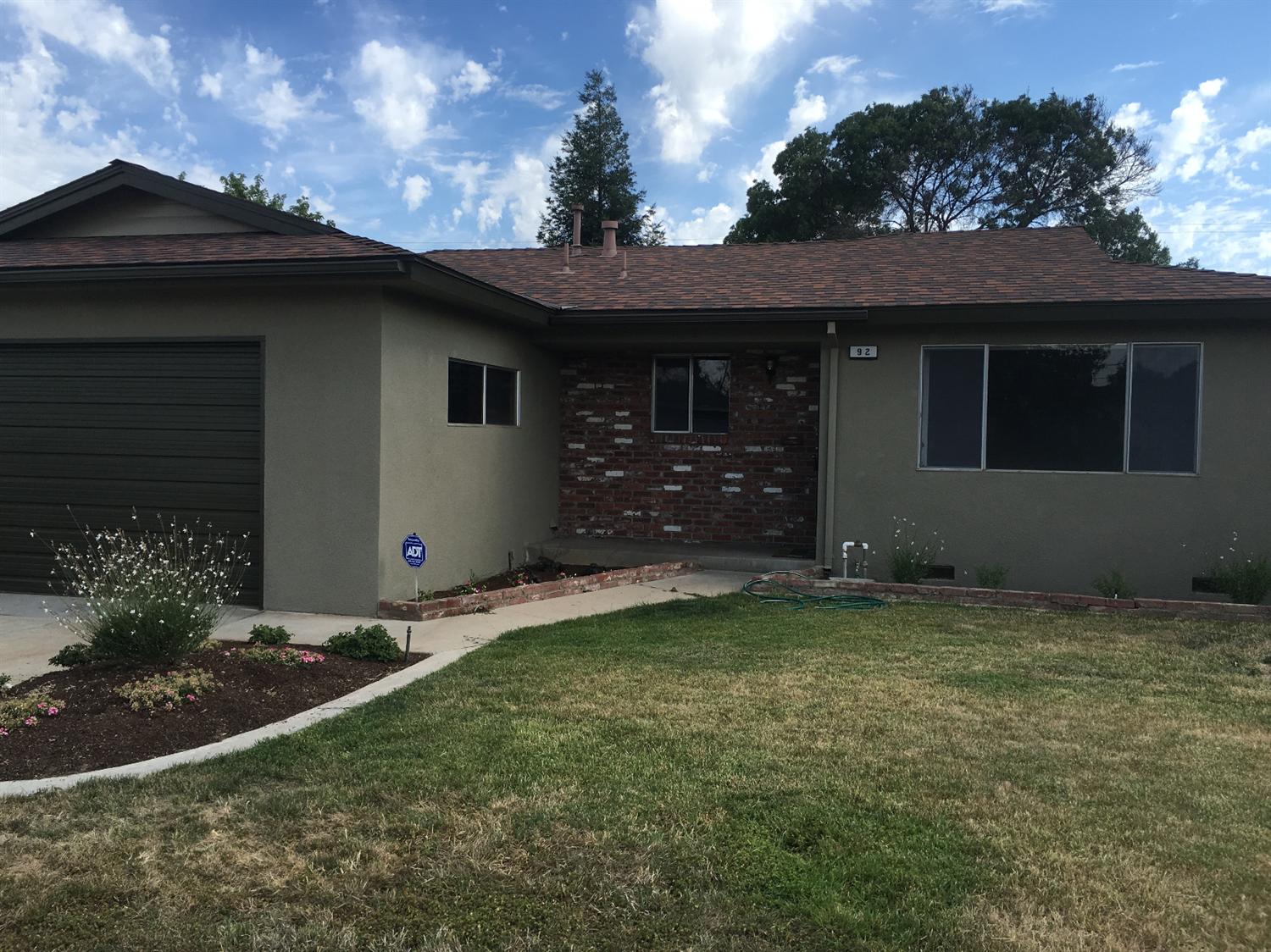 92 W San Gabriel Ave, Clovis, CA 93612 photo 1