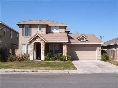 1027 Georgia Ave, Madera, CA 93637 photo 1
